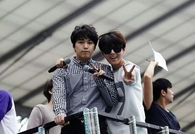 Follow me ELF^^우리는영원히엘프 我乃李雯雯也！！！哈哈！！！98line！！！Ps：我很吵！！！怕吵的别follow！！！！哈哈！！