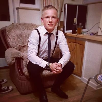 instagram connor_darren                          snapchat connorwoollard1