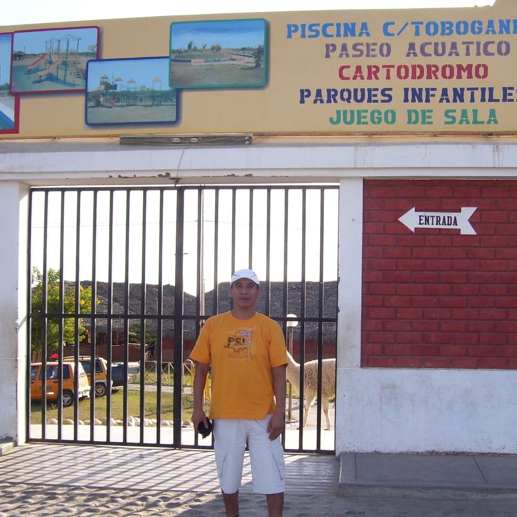 soy demasiado sociable, me gusta las diversiones sanas.deportes ,cine y viajar mucho..me dedico al comercio indepemdiente.etc