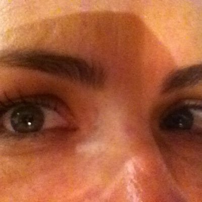 justineebzery's profile picture. 