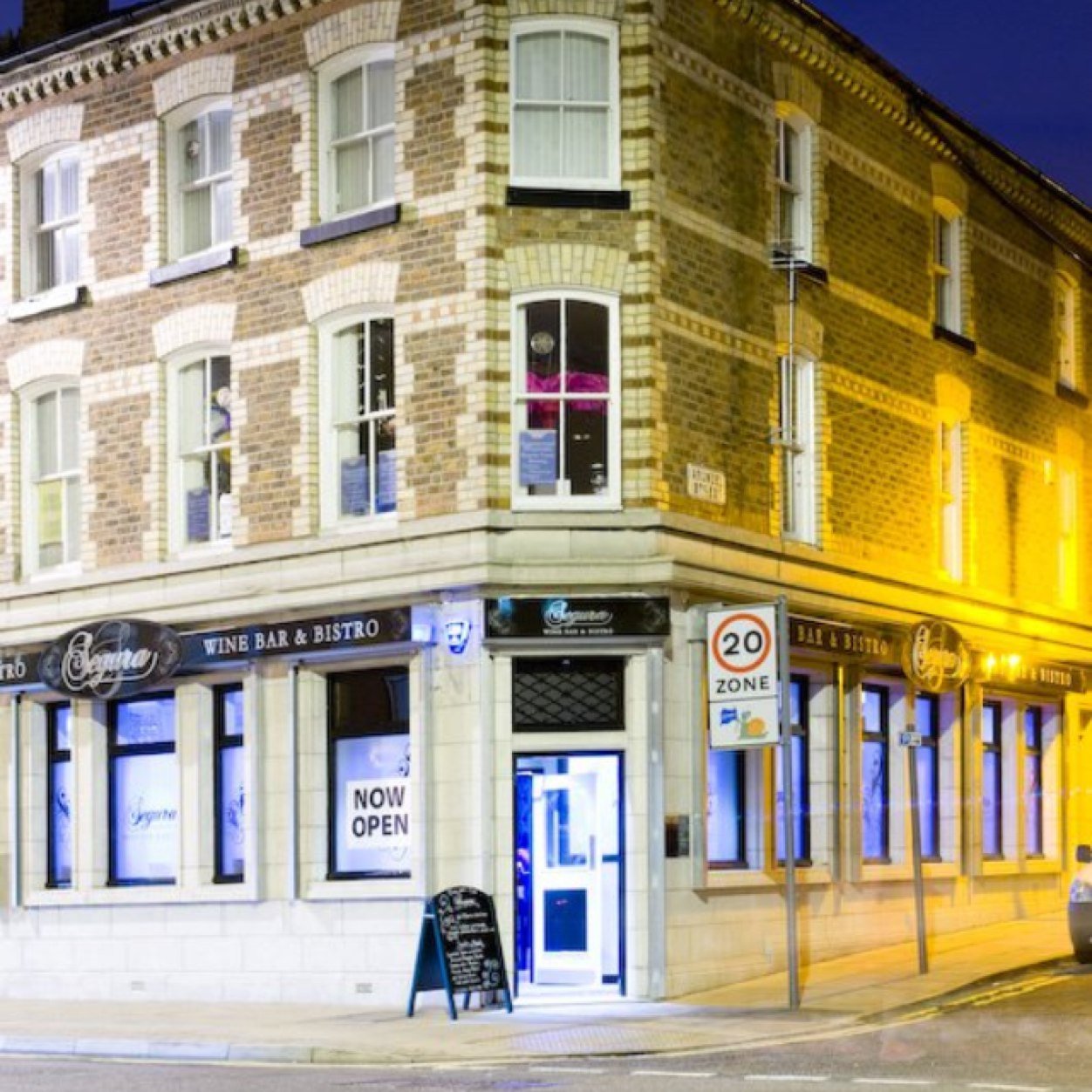 Bar Open Daily. 1st floor Bistro open Thurs-Sat from 4.30pm, Sun from 2-6pm for Roasts! Booking Recommended 0151-525-2811. Also Available for functions.