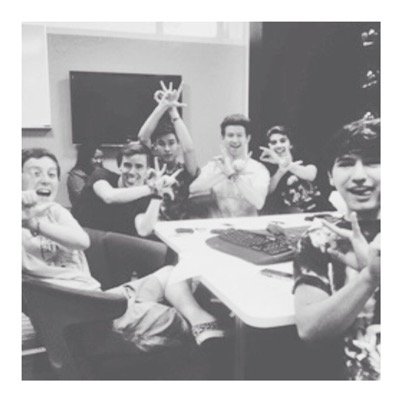 \\ three aussie girls in love with six idiots // brooke, alana and baylee