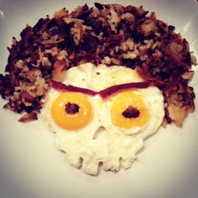 Dad. Self-taught chef. Halloween fanatic. Early riser.
