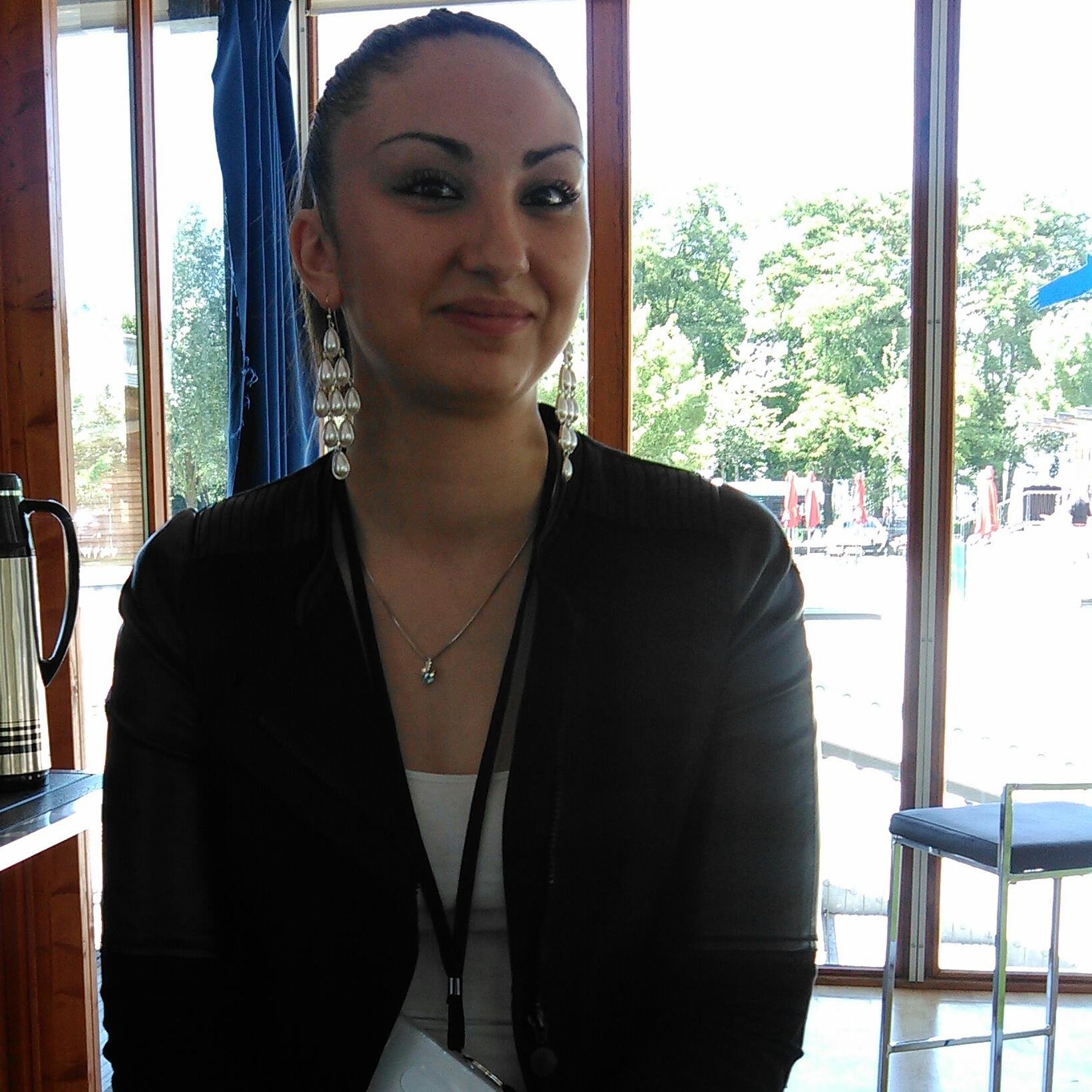 Conseillère à l'emploi

#Pôle Emploi
@Pôle emploi