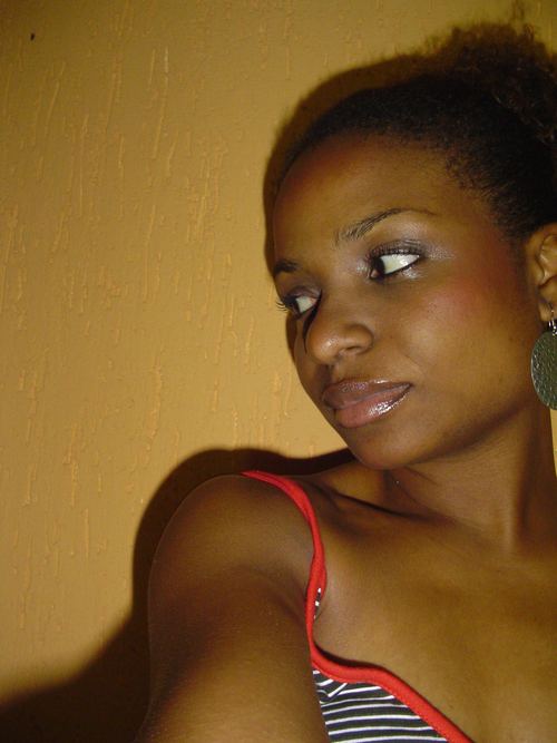 lailazurc's profile picture. Journalist, passionate about new technologies. Pokemon master wannabe. Crazy about music, cinema, fashion and blogging random subjects...