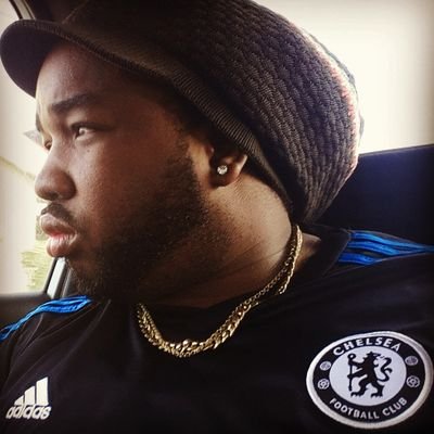 Am a singer/songwriter/dancer/draftsman/drummer/chelsea f.c fan. just a young man after the heart of God