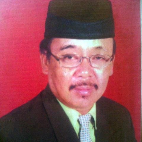 WarbakFoxang's profile picture. Unofficial Twitter Page. Just Give an Information about snacks and Cigarette. Have Fun!!