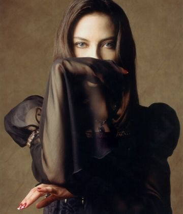 DauntingDru's profile picture.  Mum says I'm cursed. My seeing things is an affront to the Lord. That only He's supposed to see anything before it happens.