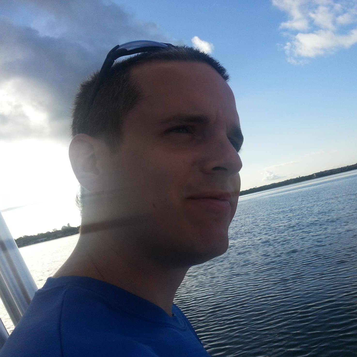 Software enthusiast. Gamer. Give me a good book and some beer and I will be happy.