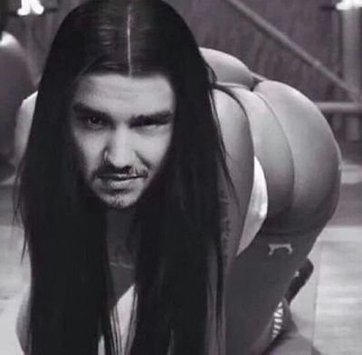 #EMABiggestFans1D
WE  ARE BACK BITCHES 
DIRECTIONERS NO PODER 
SIGAM-ME E GANHEM UM DORITOS
