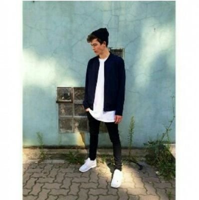‏‏ميمتي: ‏احبك حب عمر ماهو حب يوم وحكوتين.