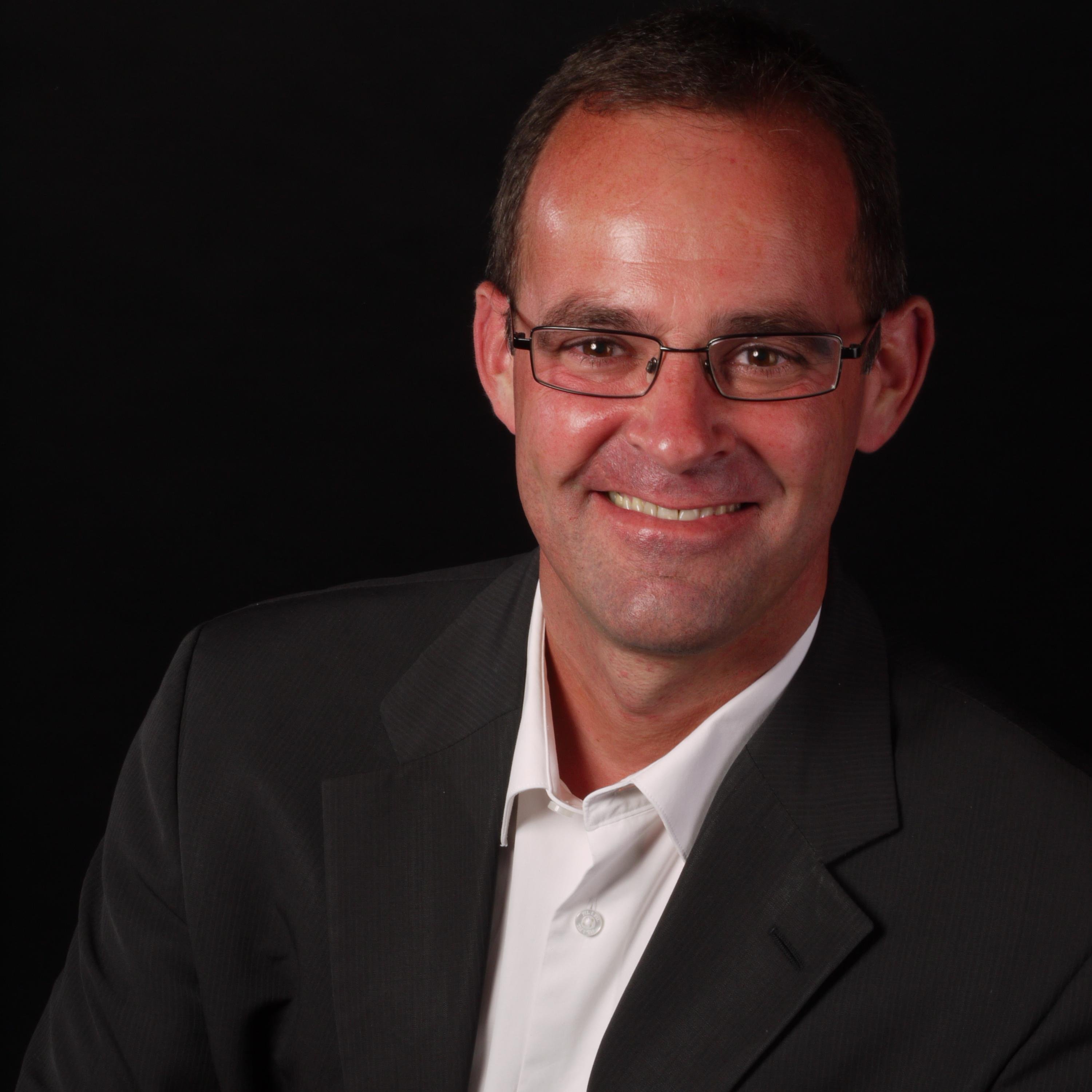 Didier est fondateur de la société de conseil et de formation Inspirations Management.
Il est membre de Mercredi-C-Papa et animateur des cercles Happy Men.