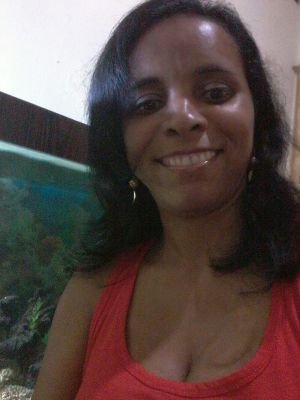 sou como o sol poucas pessoas acordam cedo p ver o sol brilhar mais nem por isso ele deixa de brilhar