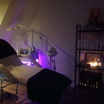 Mijn doel is om in iedere behandeling een effectieve verzorging met een persoonlijke benadering en luxe te combineren.