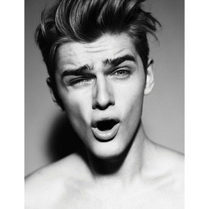 isaacRPGCHH's profile picture. promis juré qu'on l'a vivra notre putain de belle histoire.