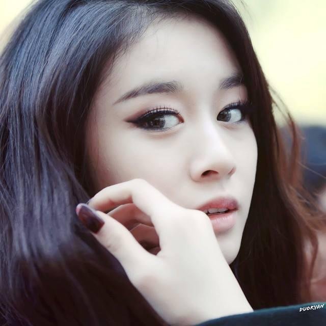 Like drawing, writing stories, listening to music, reading books(fantasy), singing etc.
Love B2ST, EXO, SEVENTEEN, KNK, GG, T-ARA etc. ;)