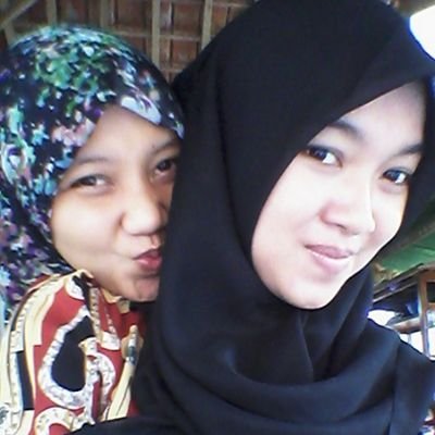 Pendidikan dokter| Universitas Muhammadiyah Surakarta '12| finanurinsiyah@gmail.com | ♥Mom&Dad