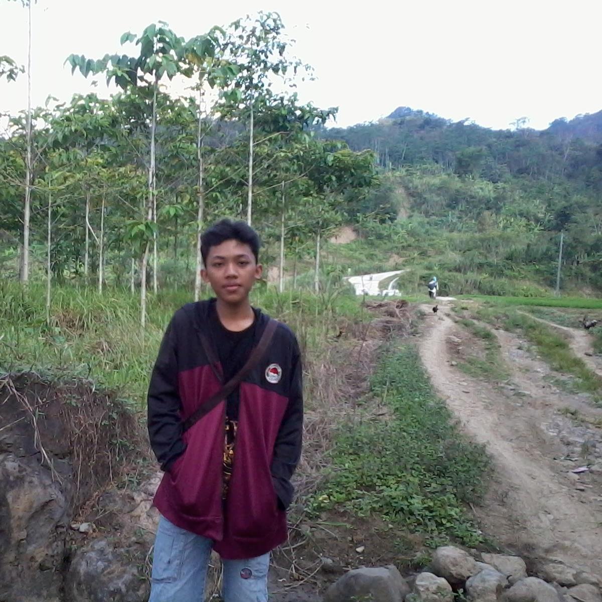 Ayu Lya Lestari Nasution :*({})