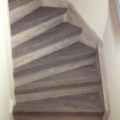 sun_stairs's profile picture. Traprenovateur met passie voor het vak. PVC / Vinyl traprenovatie en RVS leuningen en balustrades.