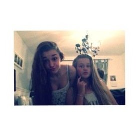 Follow me on instagram; mollyharris_xxx ♡ Add me on snapchat; mollyharris_27 ♡
Follow my other twitter account; mollyharris27