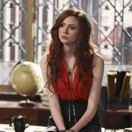 I try to stay out of trouble but no. Left home when I was 15 and now I am here for fun and life [BI] [18+] [Single] [Any Fanbase] [MV] also part witch and demon