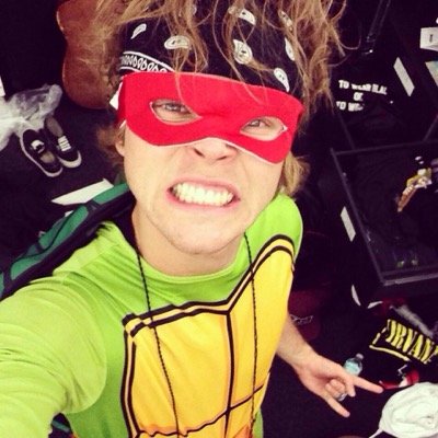 #vote5sos
