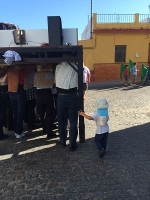 Crucero, torrijero, cofrade, costalero , sevillano, sevillista, muero por mi hijo, mi familia y mis amigos