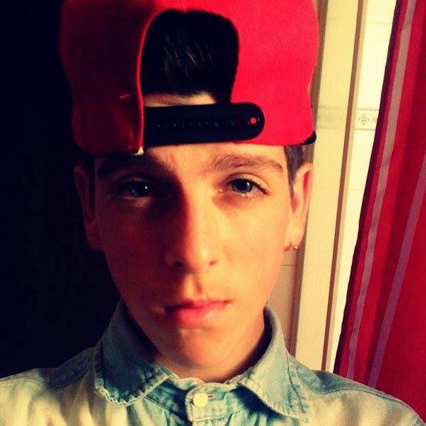 Não gosto de pessoas chatas ;) :*