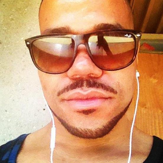 Aspiring Comedian. Gay Black Man. @StanfordAlumni. Structural Engineer. And so much more...