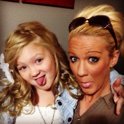 ChelsMarie56's profile picture. Life is all about risks n it requires you to jump. Don't be a person who has to look back n wonder what they would have or could have had. No one waits forever!