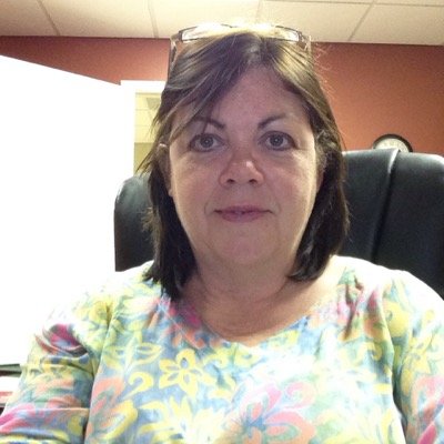 mother, teacher, landscaper, fudge-maker, animal-lover, cookbook collector, literacy specialist @NEA Co-op
