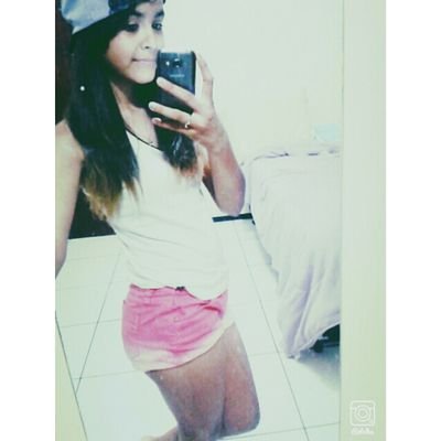 Me deseja o mal? Só lamento, mas te desejo o bem, porque a parada é simples parceiro, cada um oferece o que tem.
