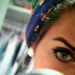 ‏‏إسرقيني أيتها الفرحة يوما ، خذيني ل حيث لا أدري لرآحة النقاء لأمل لآ نهاية له خذيني ف لربما أستحق ....!