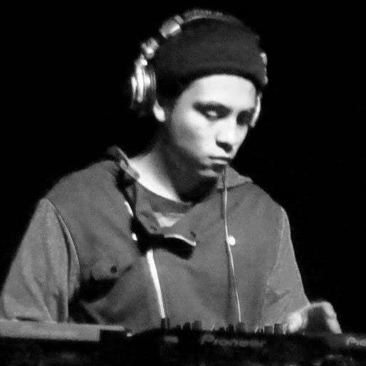 FreddyVivas5's profile picture. Dj en Clywed- Label, Techno el amor de mi vida, todos a bailar y a gozar que el mundo se va a acabar!!
https://t.co/gnhH3PqLiV