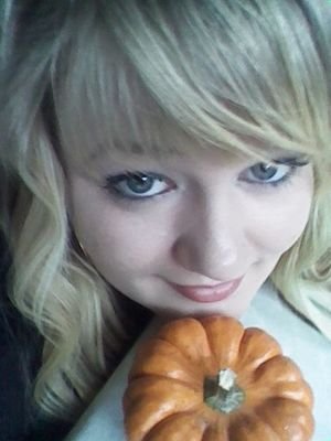 ldc9607's profile picture. 'never let anyone make you feel like you don't deserve what you want'-I love all art (ceramics, photography, drawing, painting, extra.) I love animals especiall