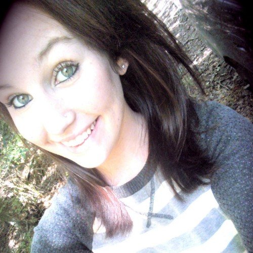 •Miranda Renee' McLeod. -Nineteen •She's mad, but she's magic there's no lie in her fire.