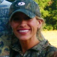 Kim Mullins (@kmullins09) Twitter profile photo