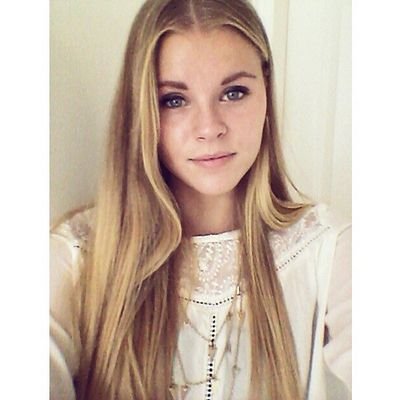De Raai, 4 vwo, voetbal, 16 jaar, instagram: renatavdwoude