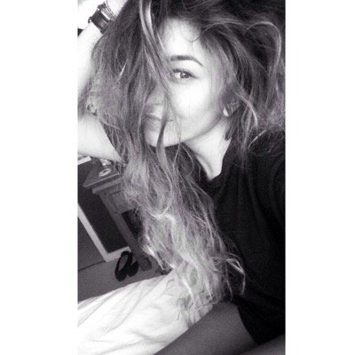 follow my new account @lizzyf_