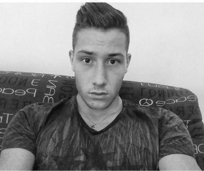 MathhDeom09's profile picture. Les amis c'est comme l'aire ça se rarifie quand t'es au sommet ! #KillaBang