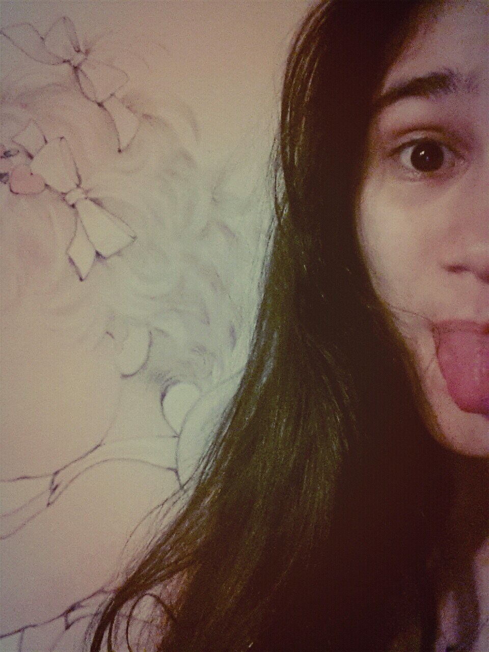Mixed gray smile, happy tears and pain :$ †