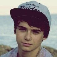 14/10/11 Christian Beadles 1st follower.
help me retweeting this link https://t.co/fzMzGVmowR RT please
