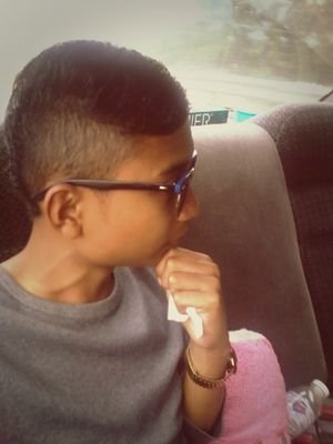 ID WECHAT ⇨ Syafiq_je7 . Mention For Follow Back