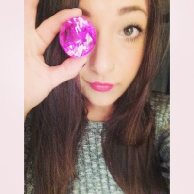 paleboned's profile picture. I know either very much, or very little depending solely upon the way you perceive me ♡♡♡