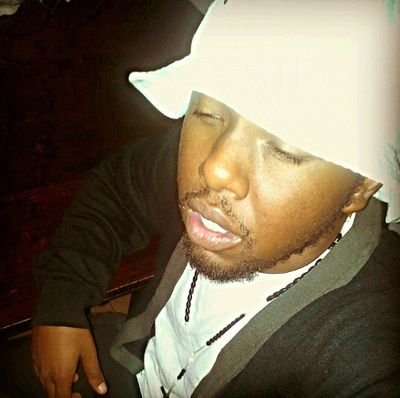 cool_ass_robbie's profile picture. im over all a cool dude 1daughter named London naomi I'm so utw (up the way)fo u goodies #cleveland,oh #eastside