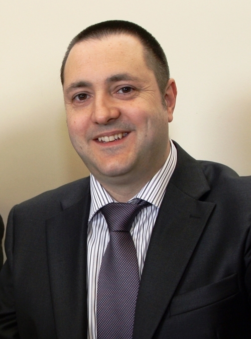 Chartered Financial Planner, Dad, YTS Runner!