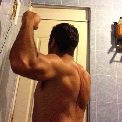 macadvance's profile picture. Electronicamente divertido, ingeniosamente alegre, Follow me!