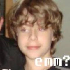Isso que dá ver vídeos no youtube.