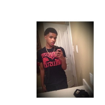 jaredelie's profile picture. 