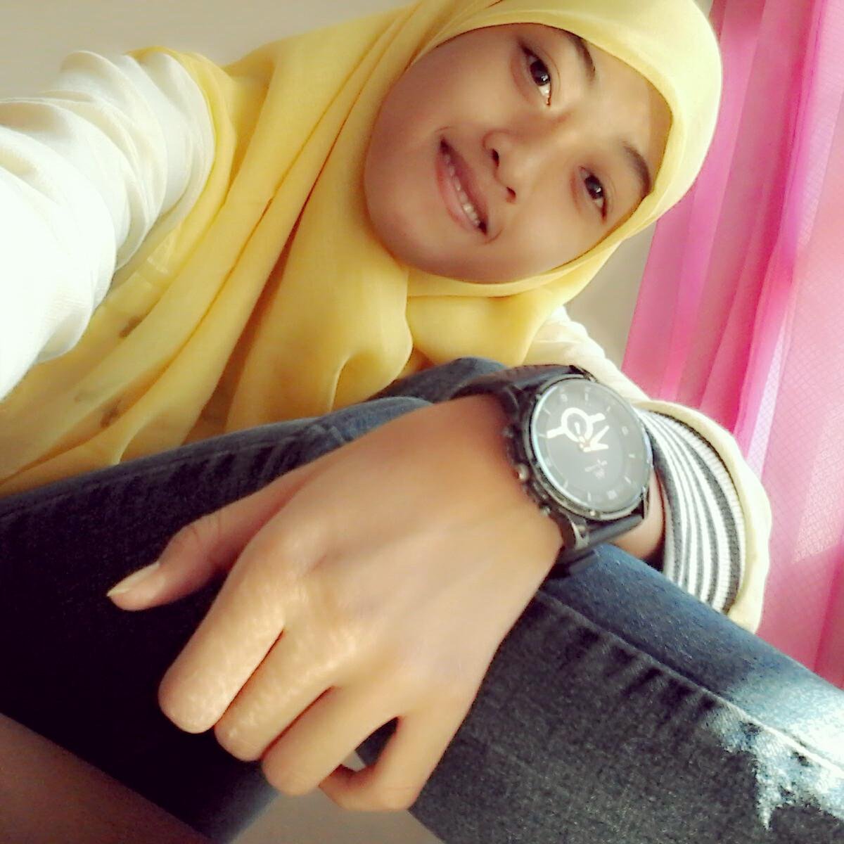 ochalina_rizky's profile picture. Berusaha menjadi yang terbaik demi masa depan yang baik.